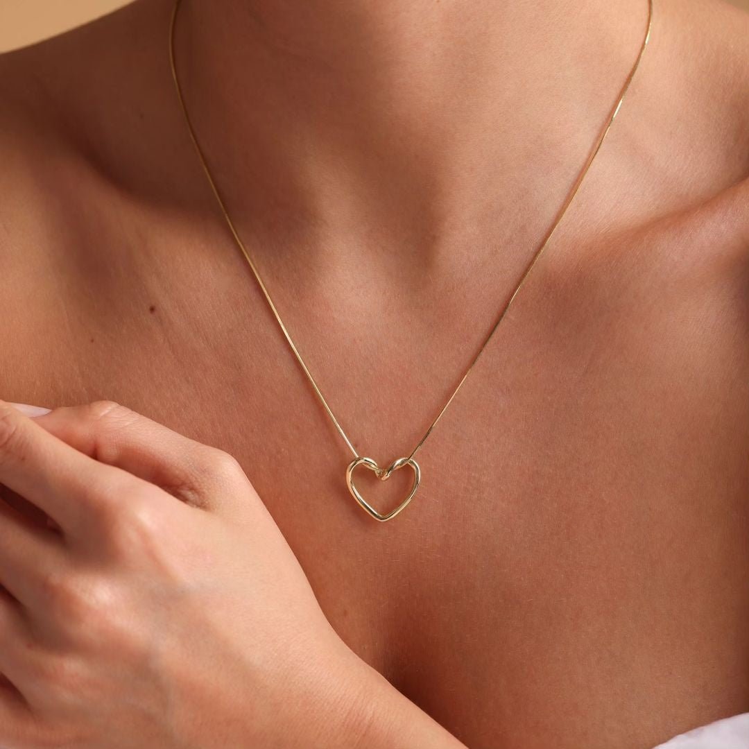 Düğüm Kalp Kolye - Zarif Hediye