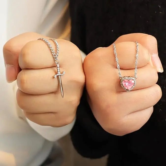 Pamuk Prenses Avcı Kolye - Zarif Hediye