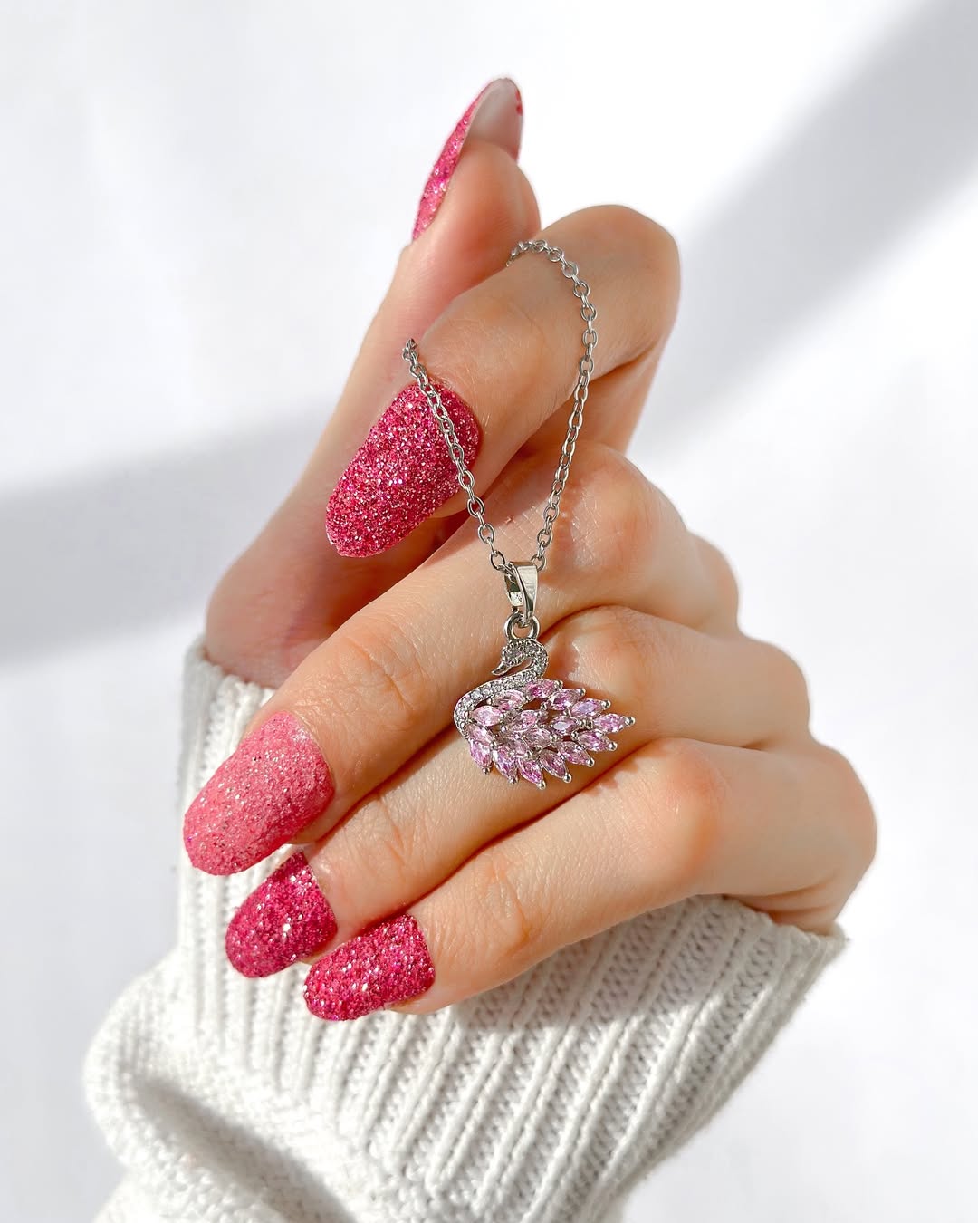 Kuğu Kolye - Zarif Hediye