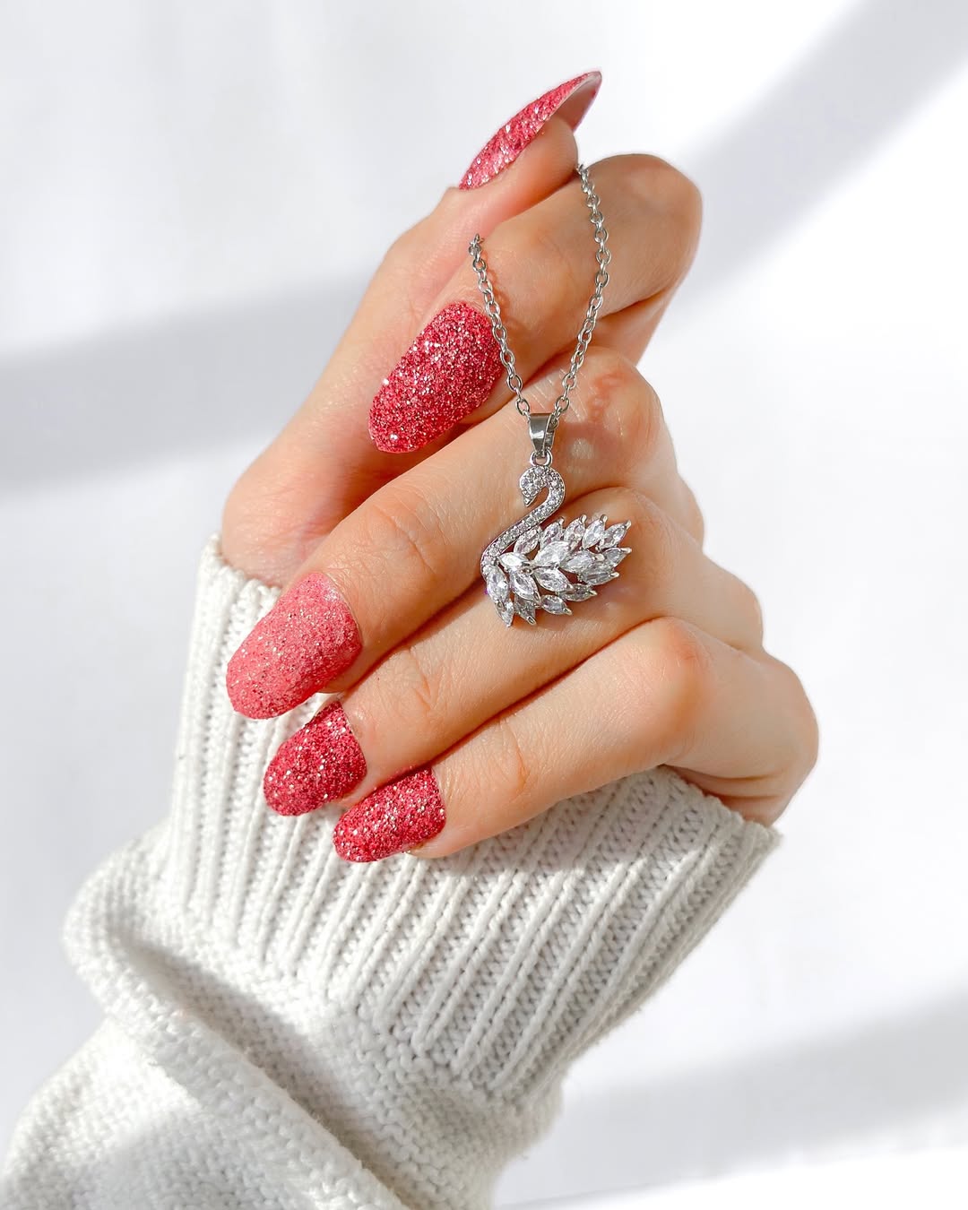 Kuğu Kolye - Zarif Hediye