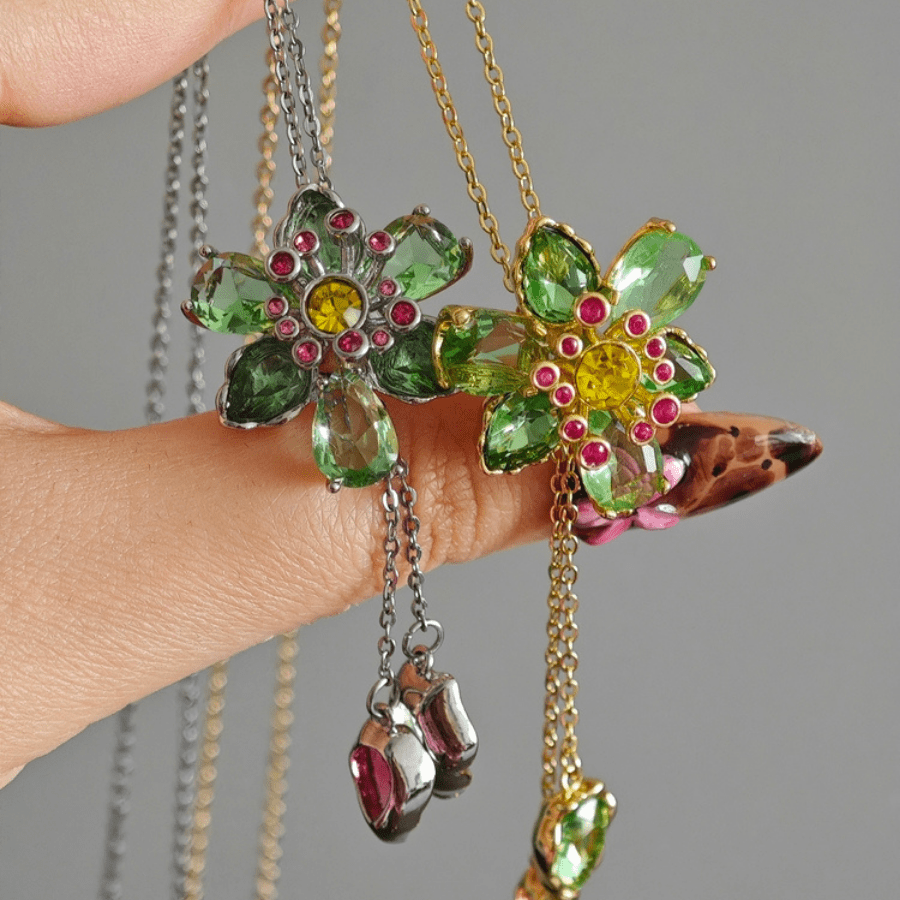 Swaroski İdyllia Kolye - Zarif Hediye